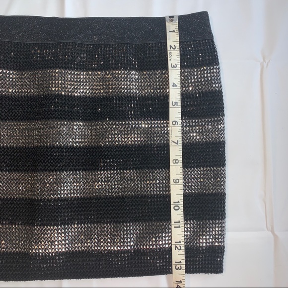 Metallic Silver & Black NWT Bodycon Mini - Picture 9 of 14